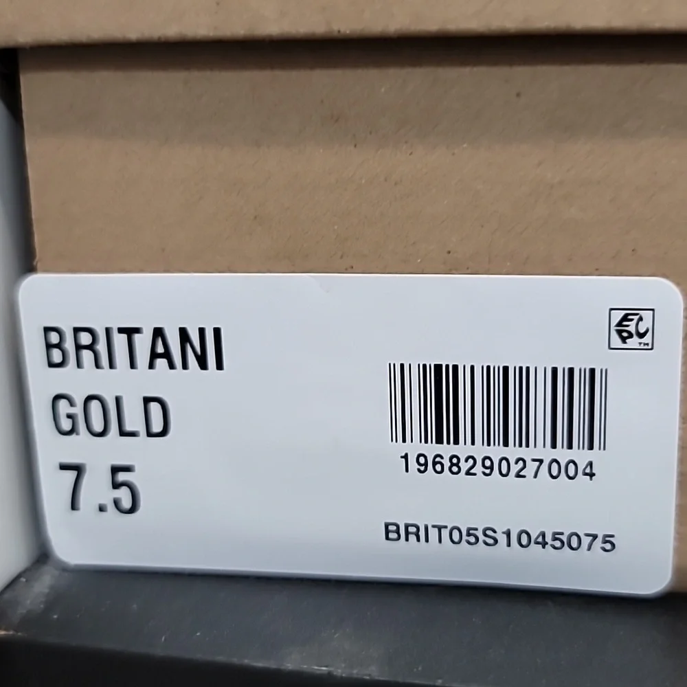 Steve Madden Brittani Gold Sandals - Picture 3 of 3